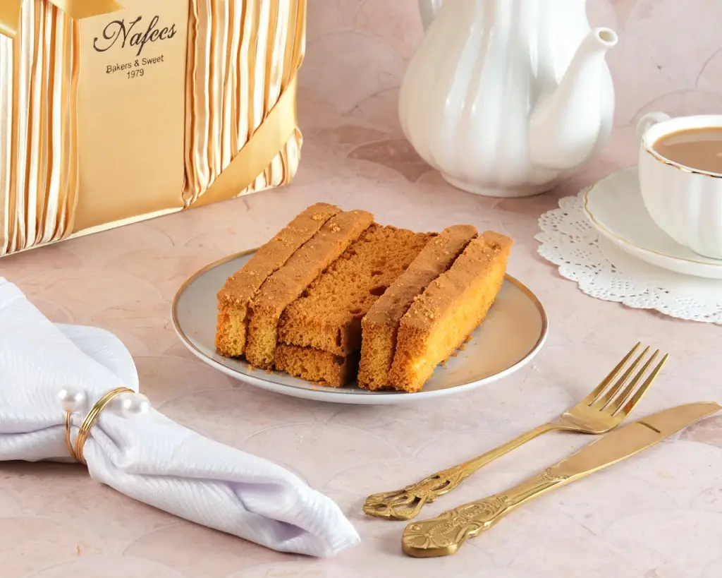 Crown Cake Rusk 12 x 565-g